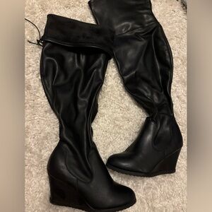 Wide calf, black wedge boot